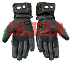 Back View of Kawasaki Motorbike Leather Gloves – Black, Green, and White Design Featuring Carbon Fiber Knuckle Protection and Enhanced Grip for Safety and Comfort