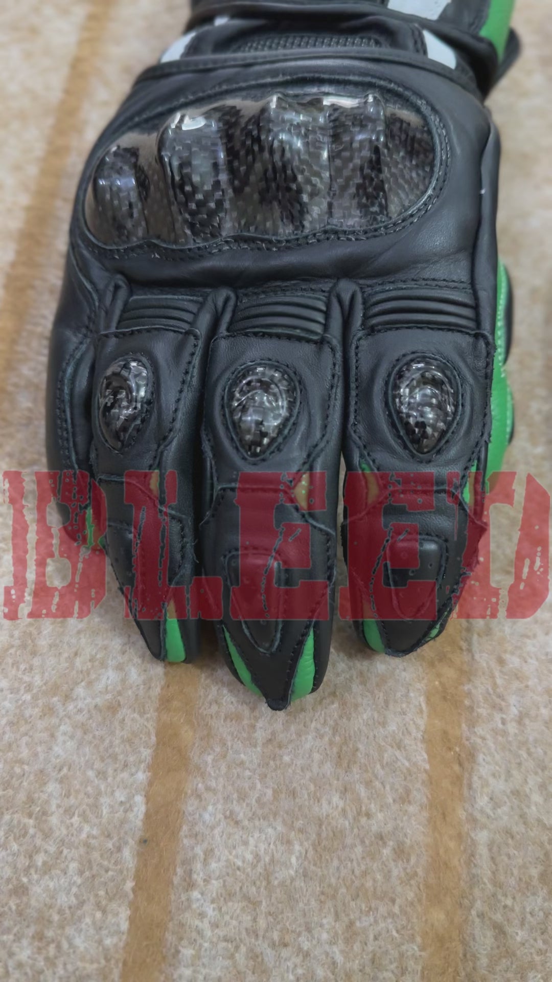 Kawasaki Motorbike Leather Gloves – Black, Green, and White Design Featuring Carbon Fiber Knuckle Protection and Enhanced Grip for Safety and Comfort